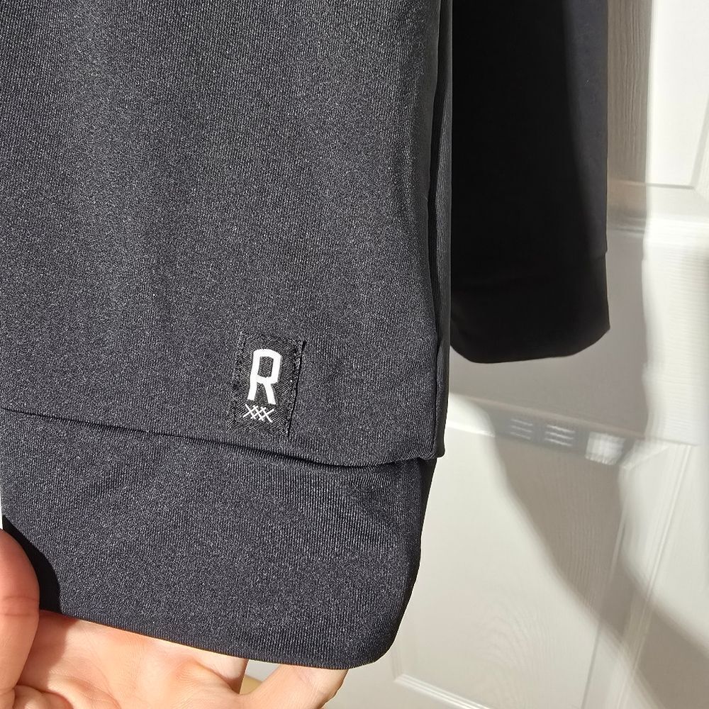 RHONE long Sleeve - Picture 3 of 6